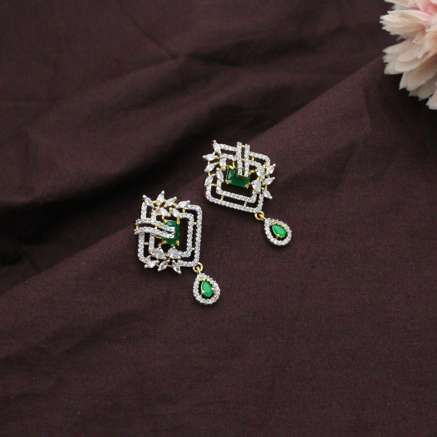 Diamond Look Fancy Green Big Pendant Set