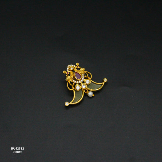 42582 Peacock Red Small Tiger  Nail