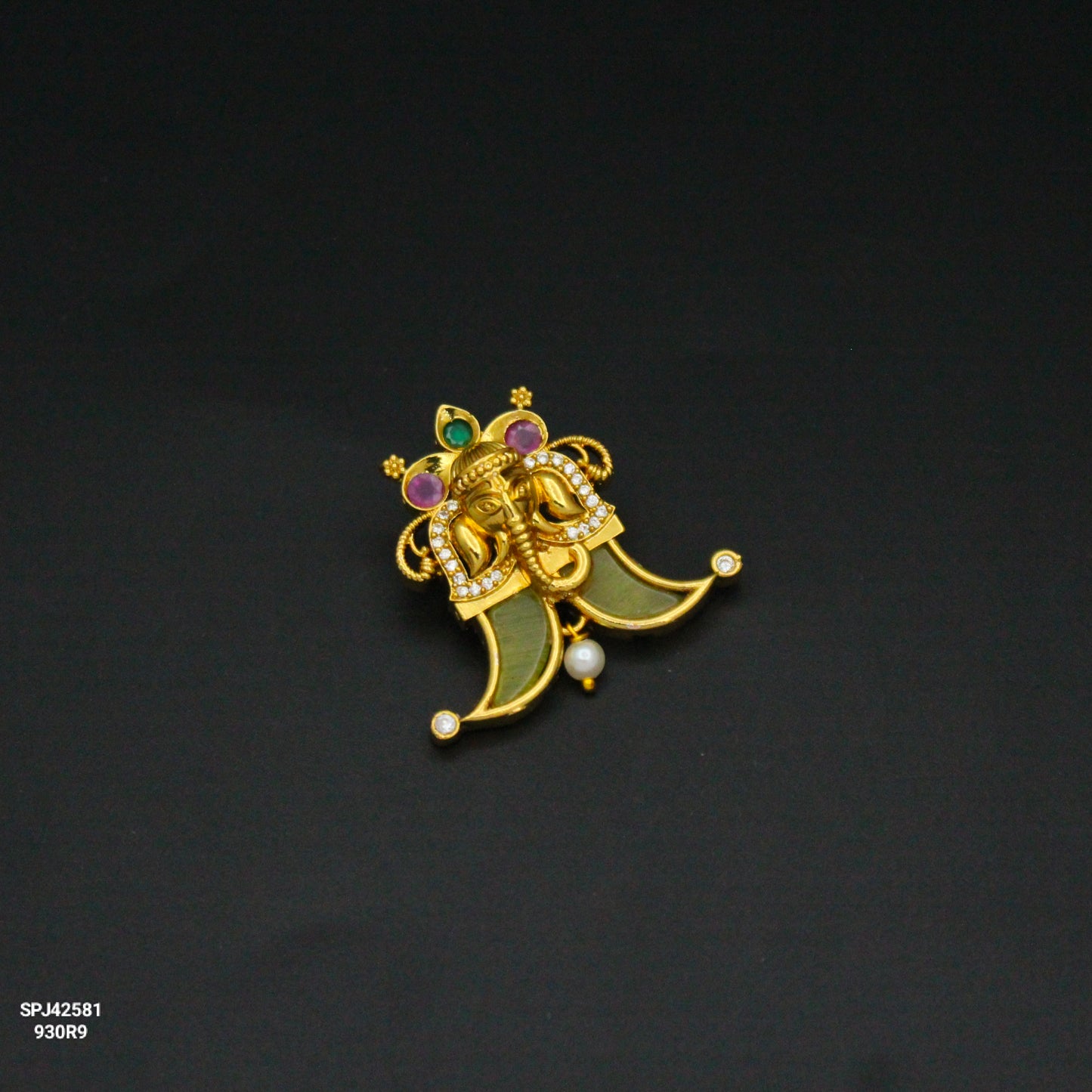 42581 Multi Ganesh Tiger Nail Small