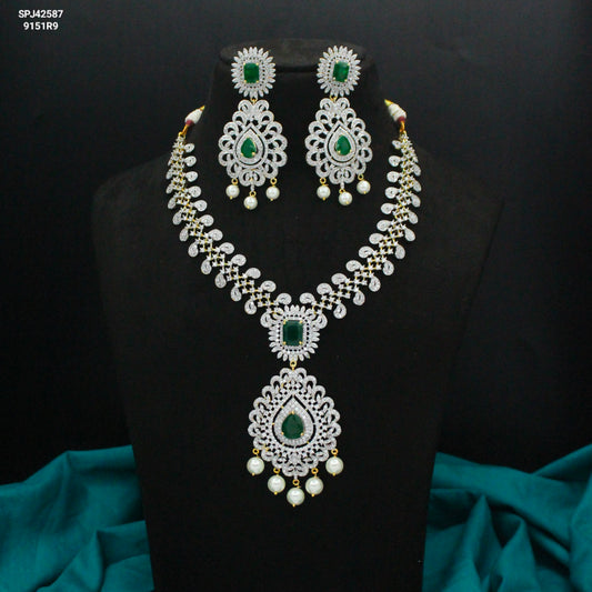 41027 Green CZ Stone GJ Short Necklace Set with Earrings