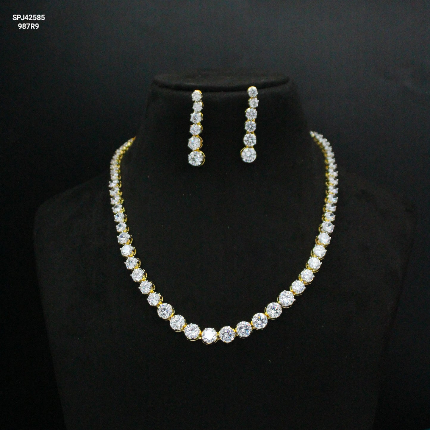 42585 GJ Single Line Necklace