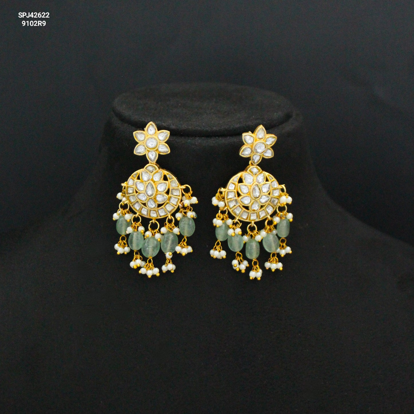 42622 Jadau Kundan Full White Floral Chandbali Screw Back