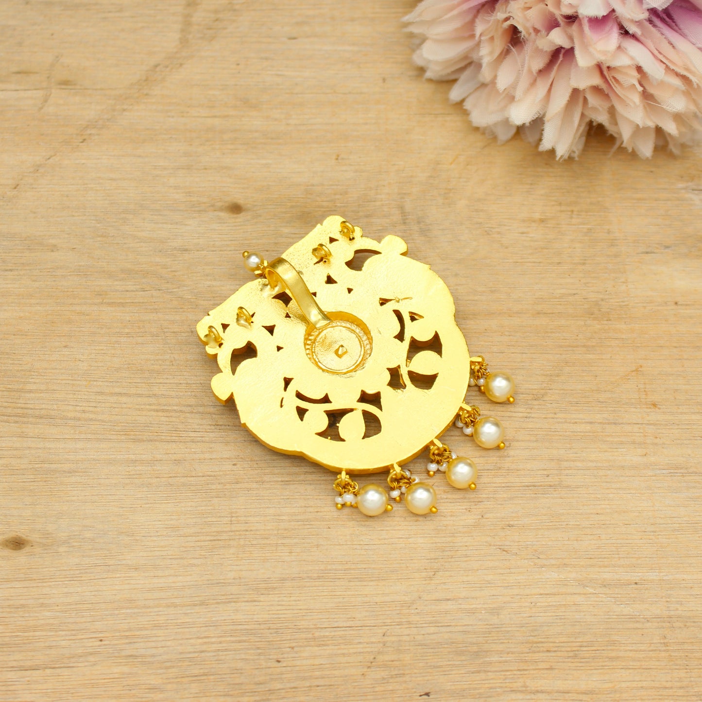 42632 Jadau Peacock Locket