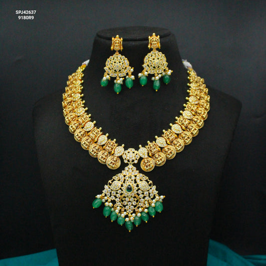 42637 Nakshi Laxmi Kasulu Short Necklace Set With Screw Back Earrings