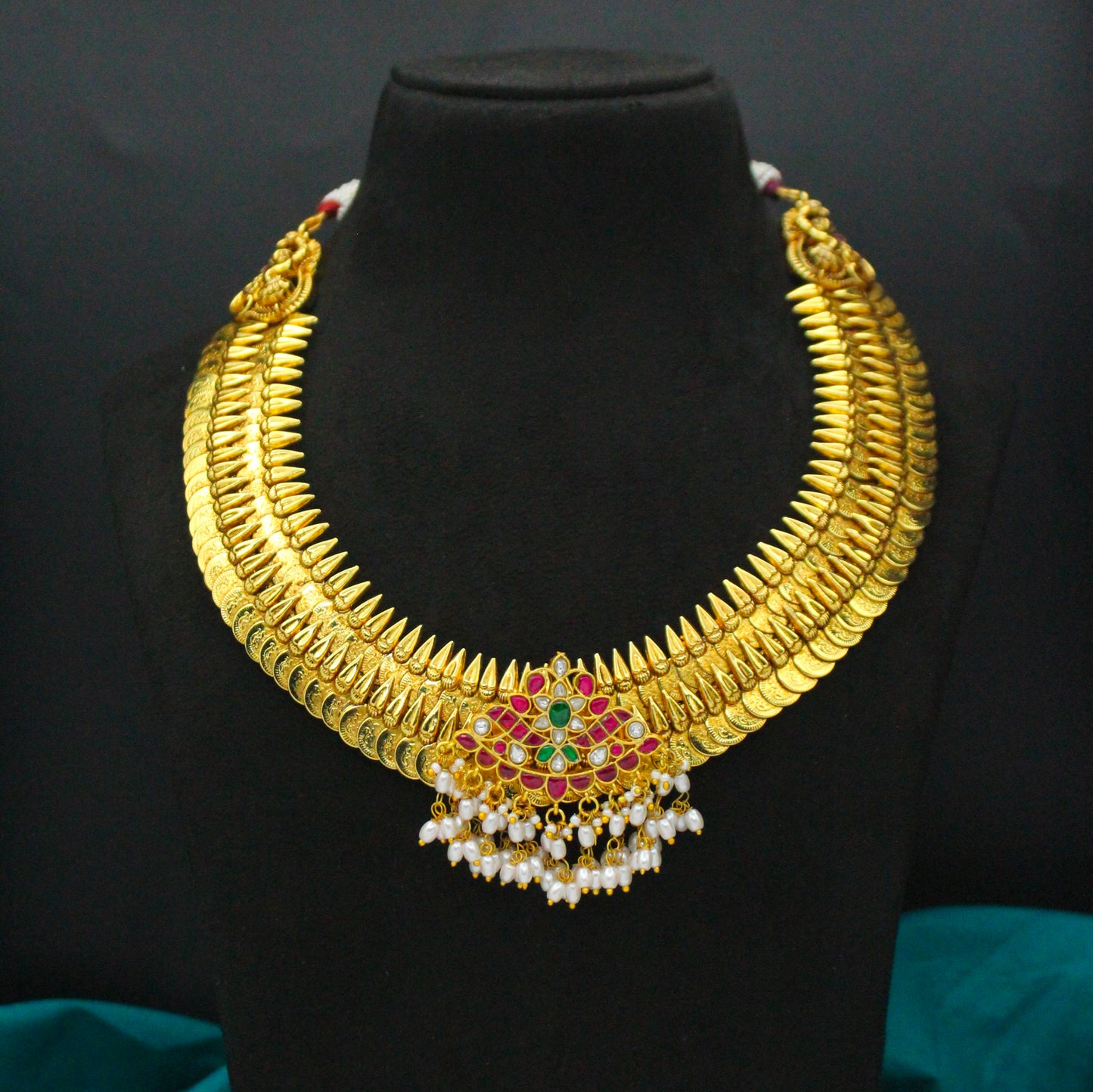 Nakshi Laxmi Small Kasulu With Jadau Locket
