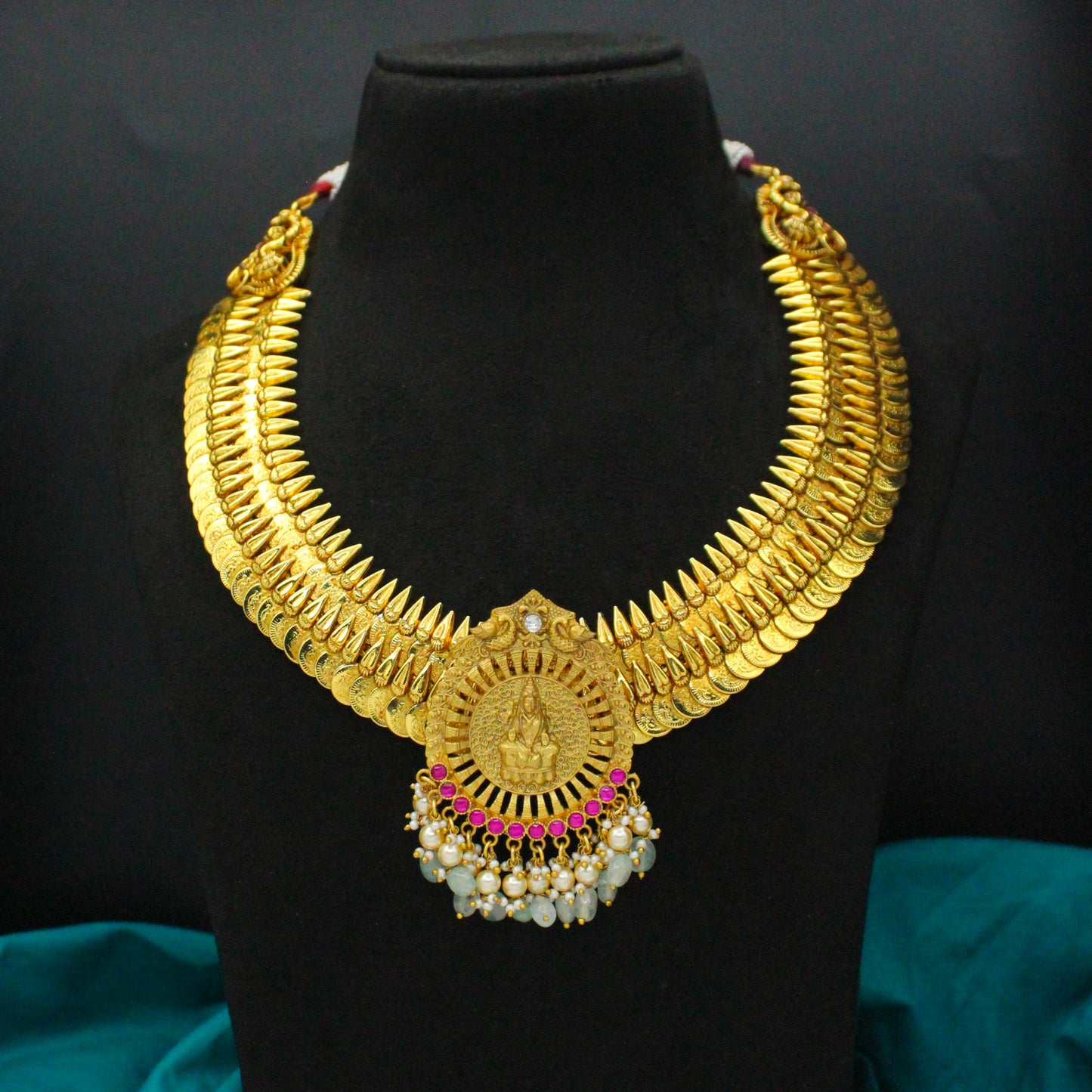 Nakshi Kasulu With Jadau Laxmi Peacock Locket