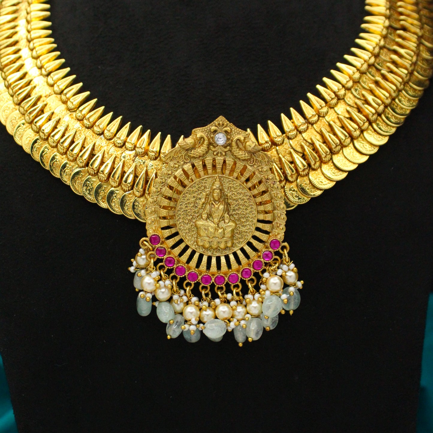 Nakshi Kasulu With Jadau Laxmi Peacock Locket