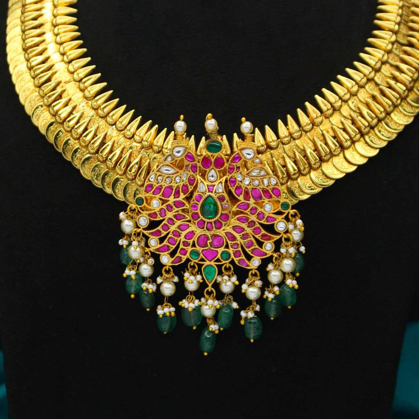 Nakshi Laxmi Short Kasulu With Peacock Jadau Locket