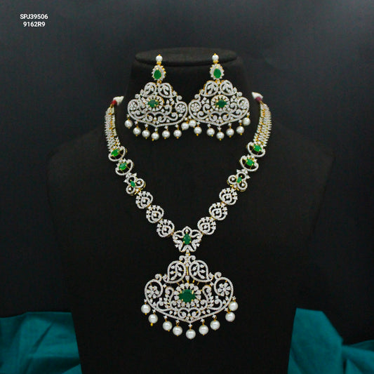 39506 Green CZ Stone GJ Short Necklace Set with Earrings