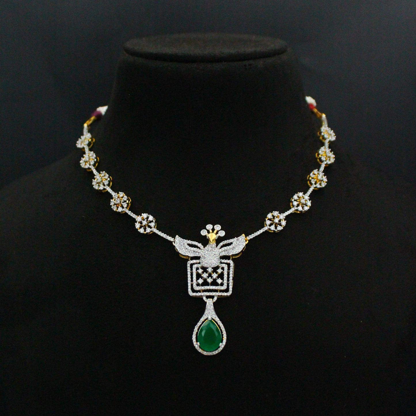 42517 GJ Fancy Short Necklace Green