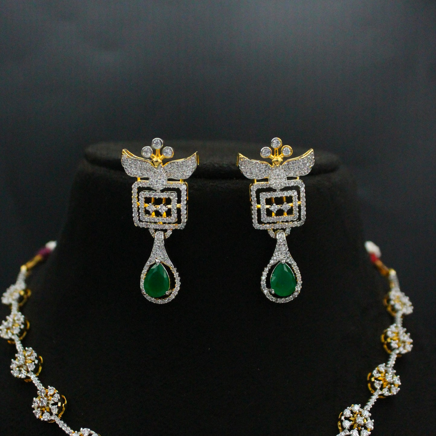 42517 GJ Fancy Short Necklace Green