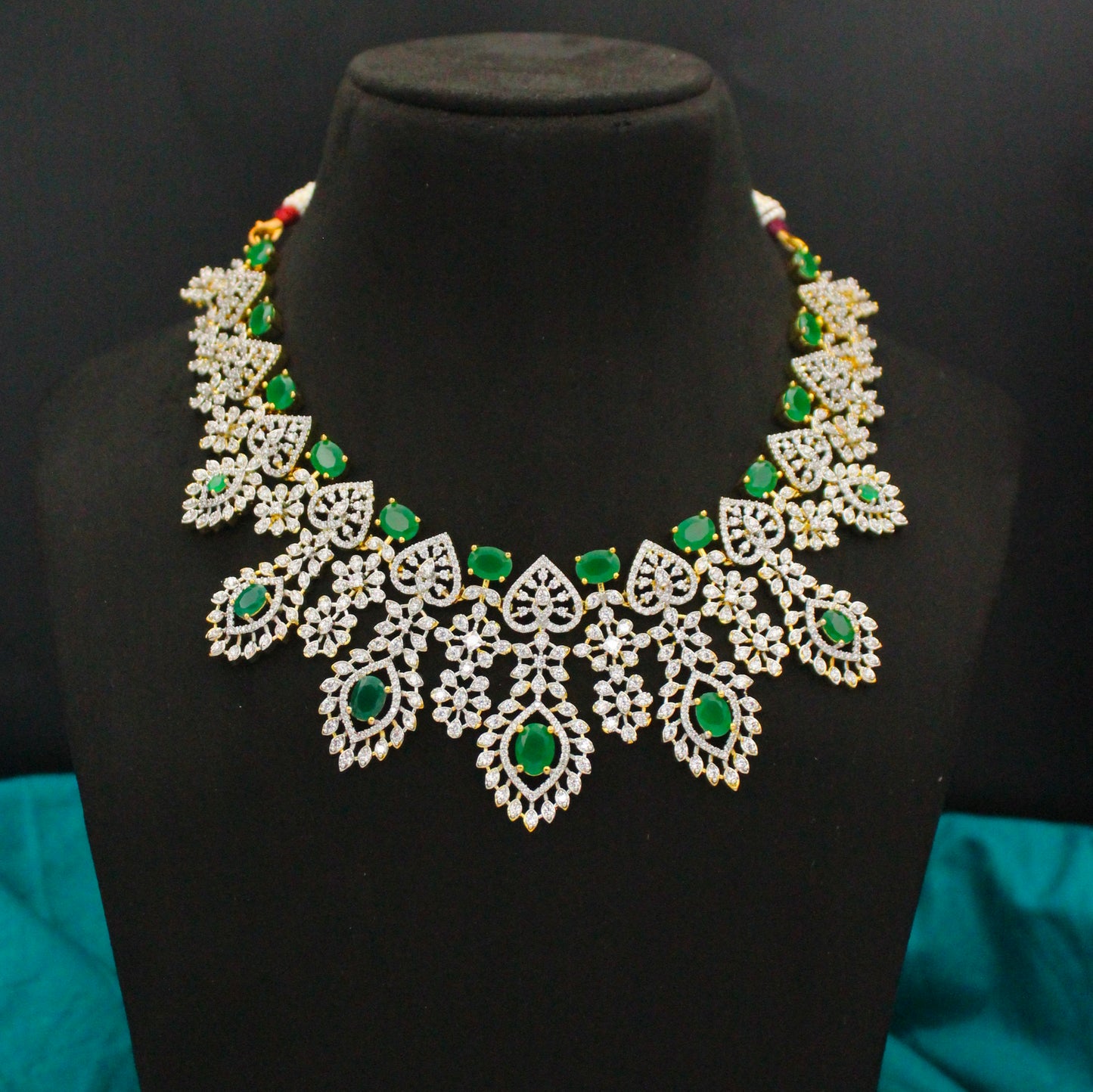 Diamond Look Green Heart Necklace Set SP-40490