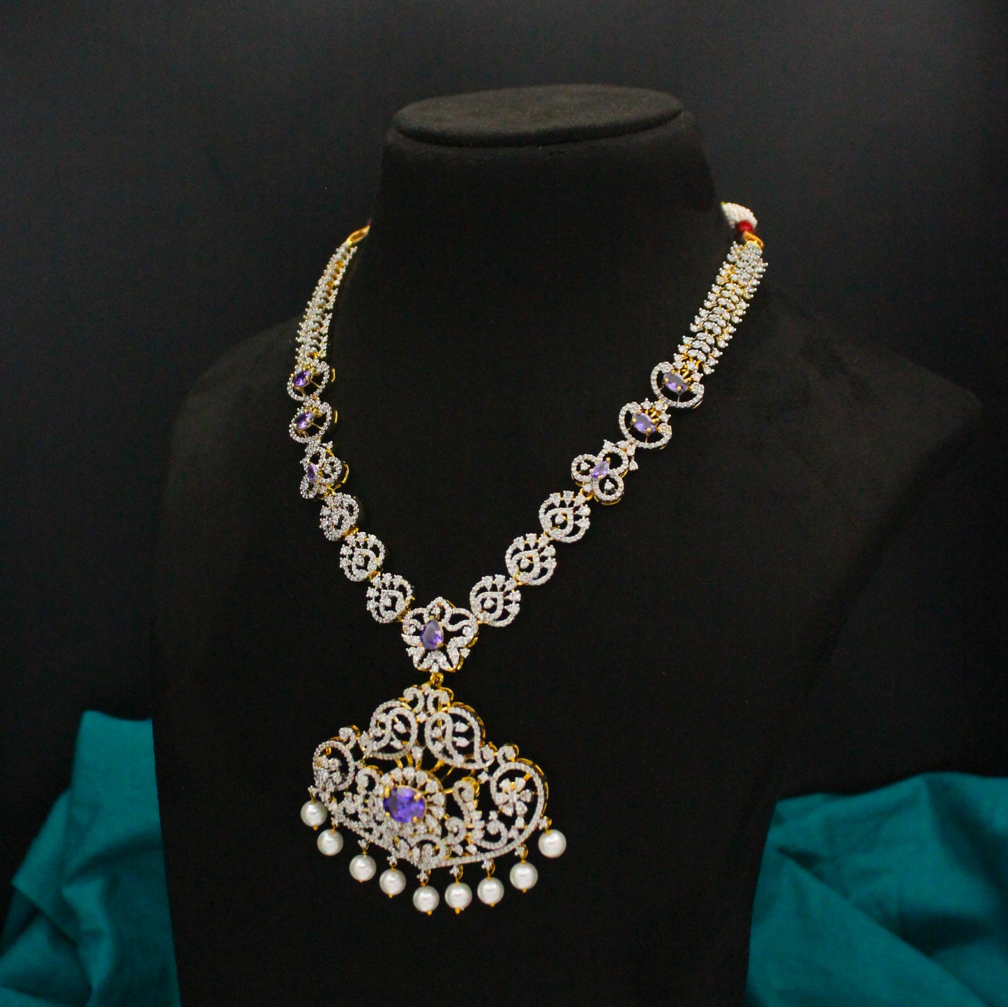 39508 Purple CZ Stone GJ Short Necklace Set with Earrings
