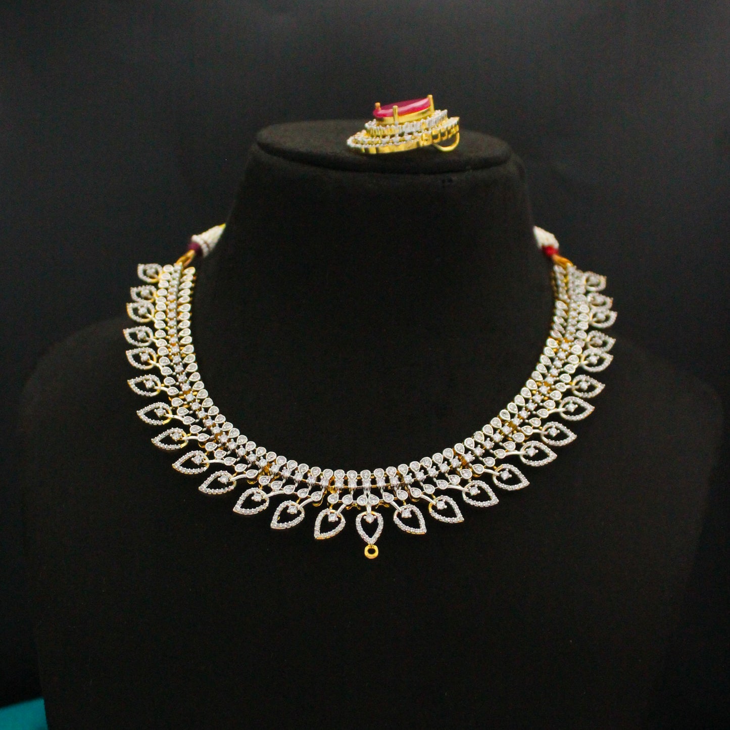 39463 GJ Fancy Mango Necklace Set