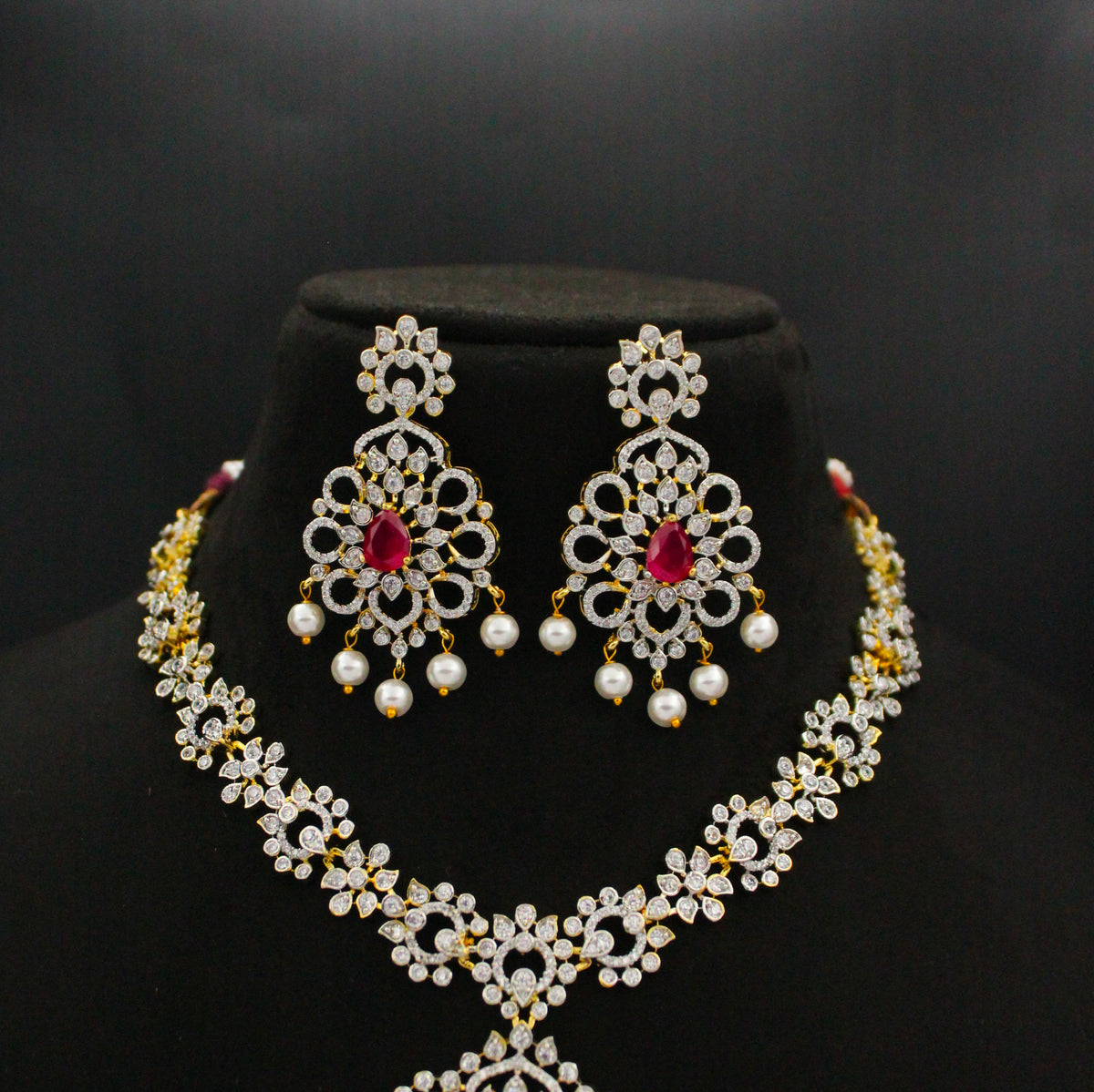 40862 Red CZ Stone GJ Short Necklace Set with Earrings