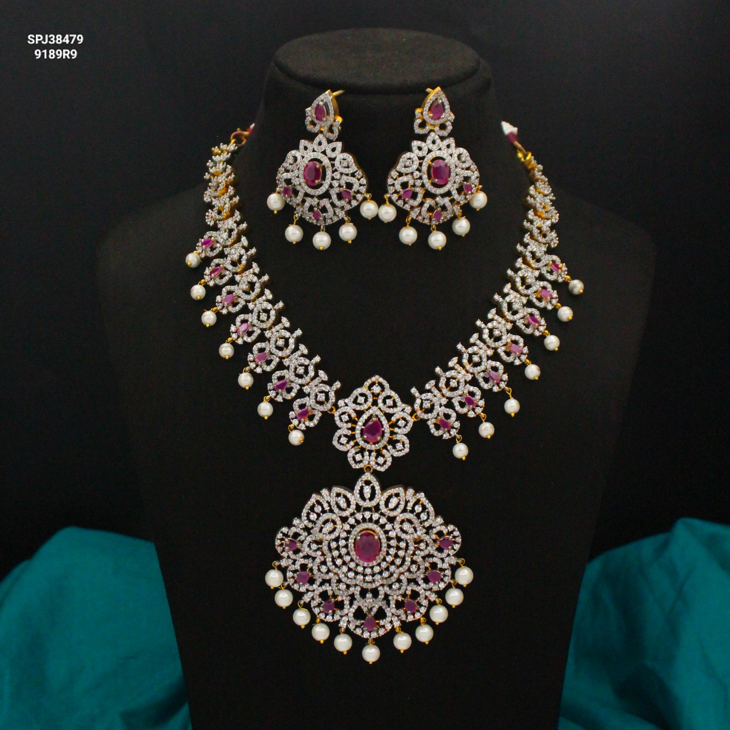 38470 GJ Short Ruby Necklace Set With Screw Back Earrings