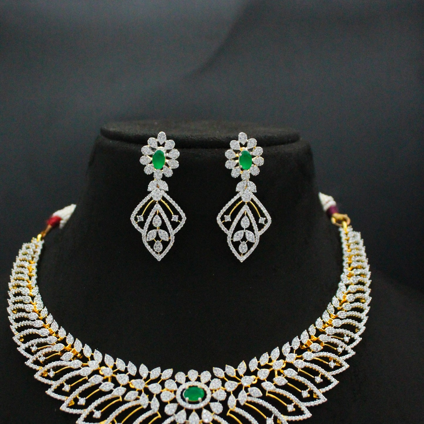 41515 GJ Short Green Fancy Necklace