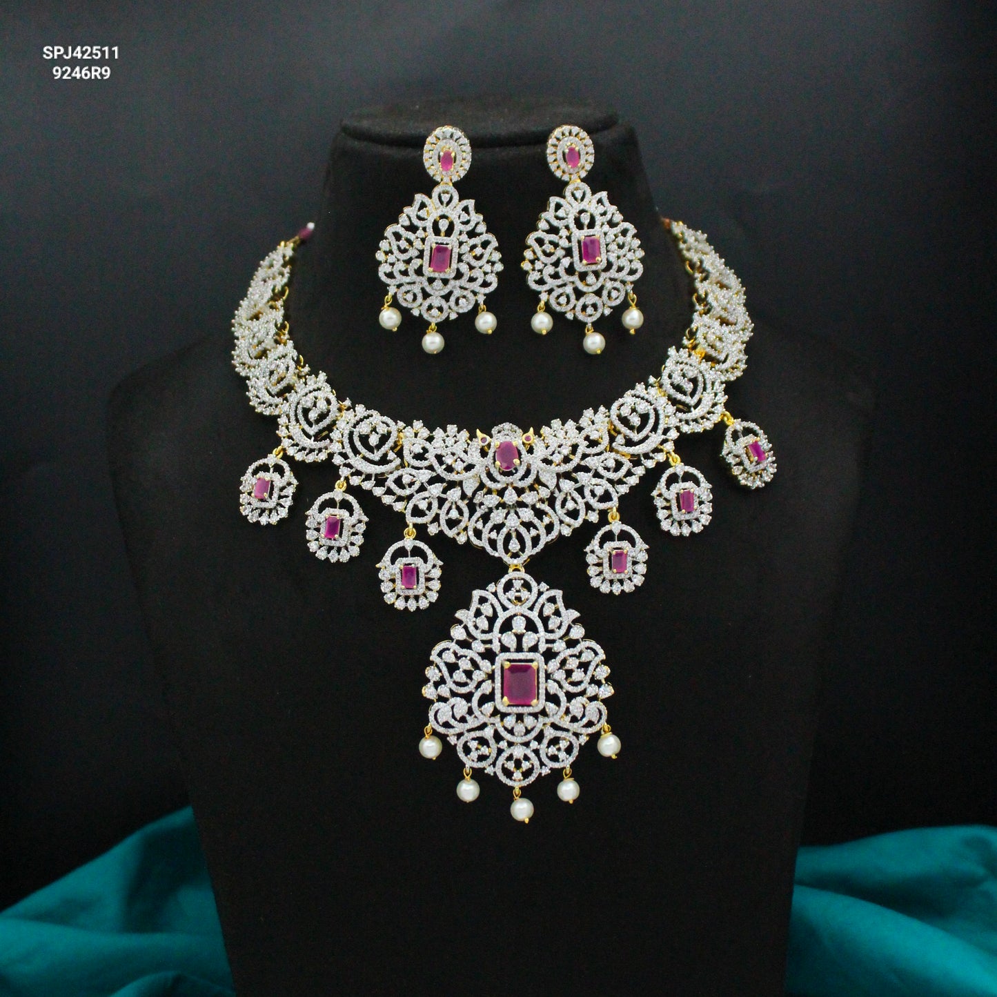 42511 GJ Short Ruby Detachable Locket Necklace Set With Screw Back Earrings