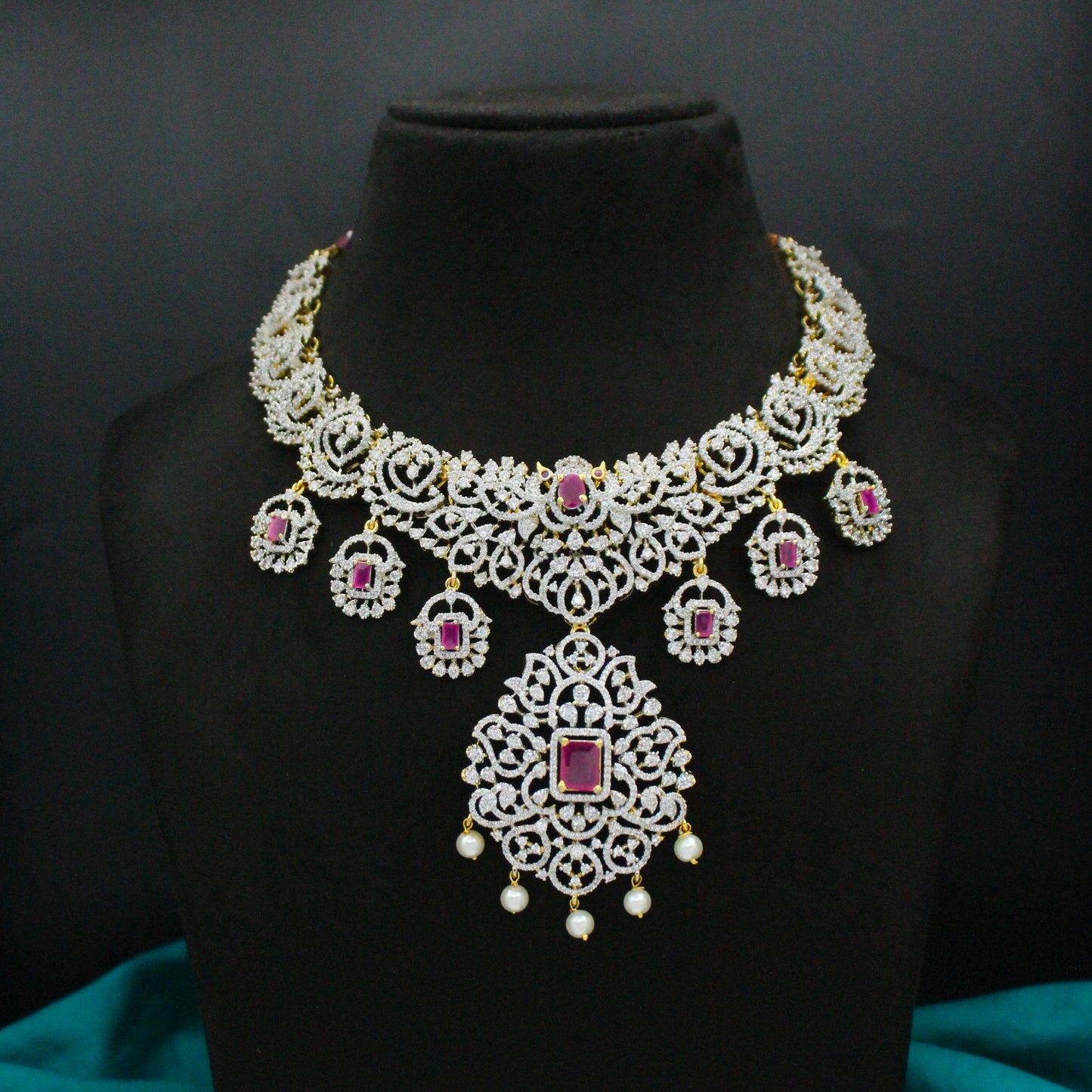 42511 GJ Short Ruby Detachable Locket Necklace Set With Screw Back Earrings