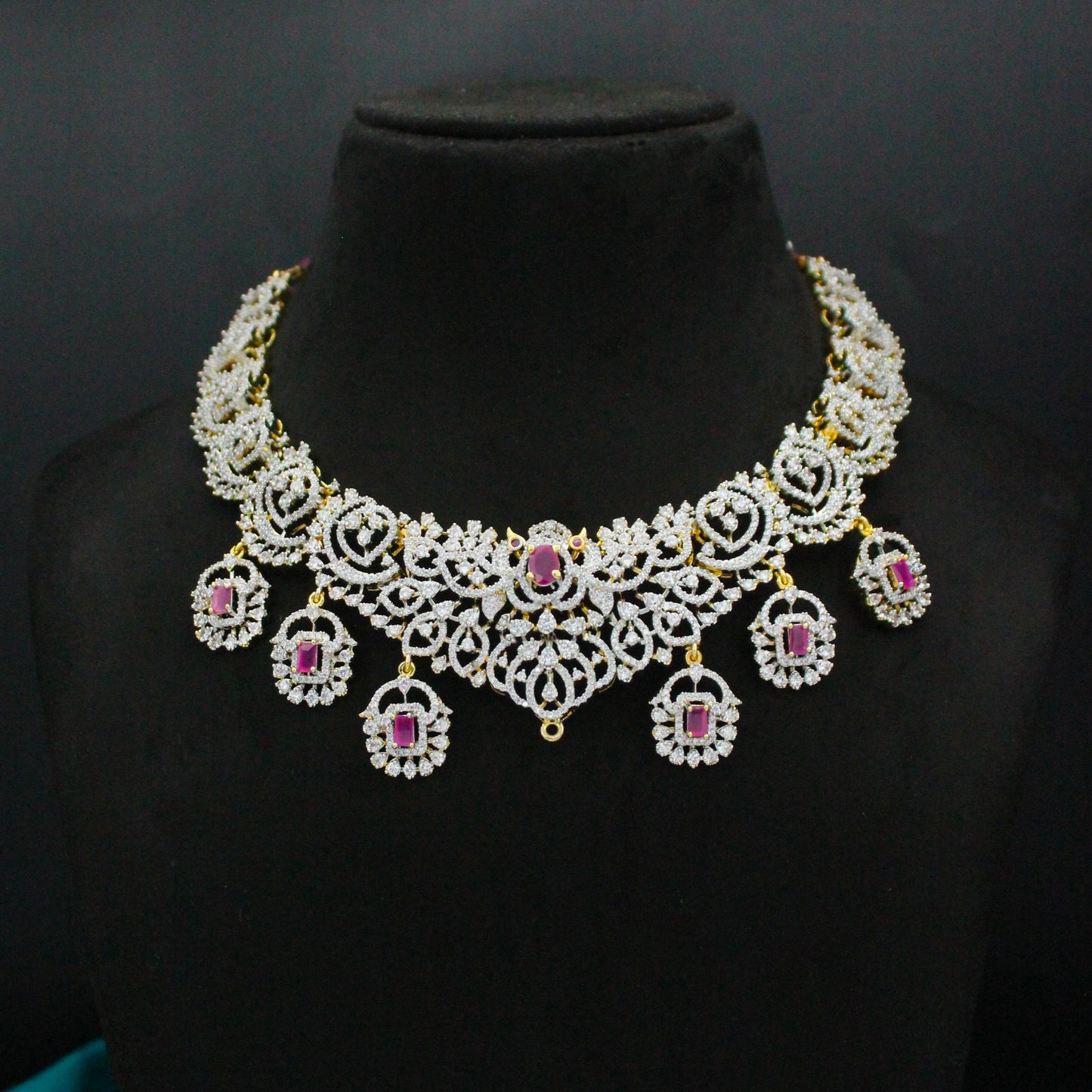 42511 GJ Short Ruby Detachable Locket Necklace Set With Screw Back Earrings