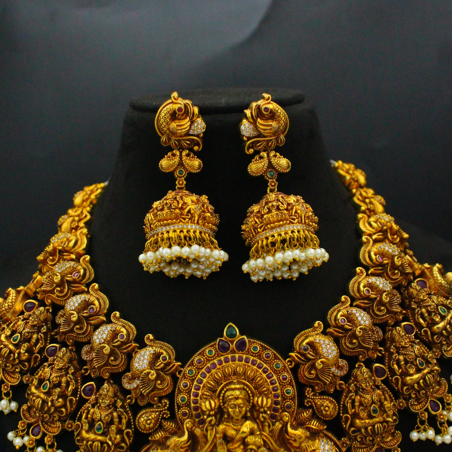 39608 Nakshi Laxmi Broad Short Necklace Set With Screw Back Earrings