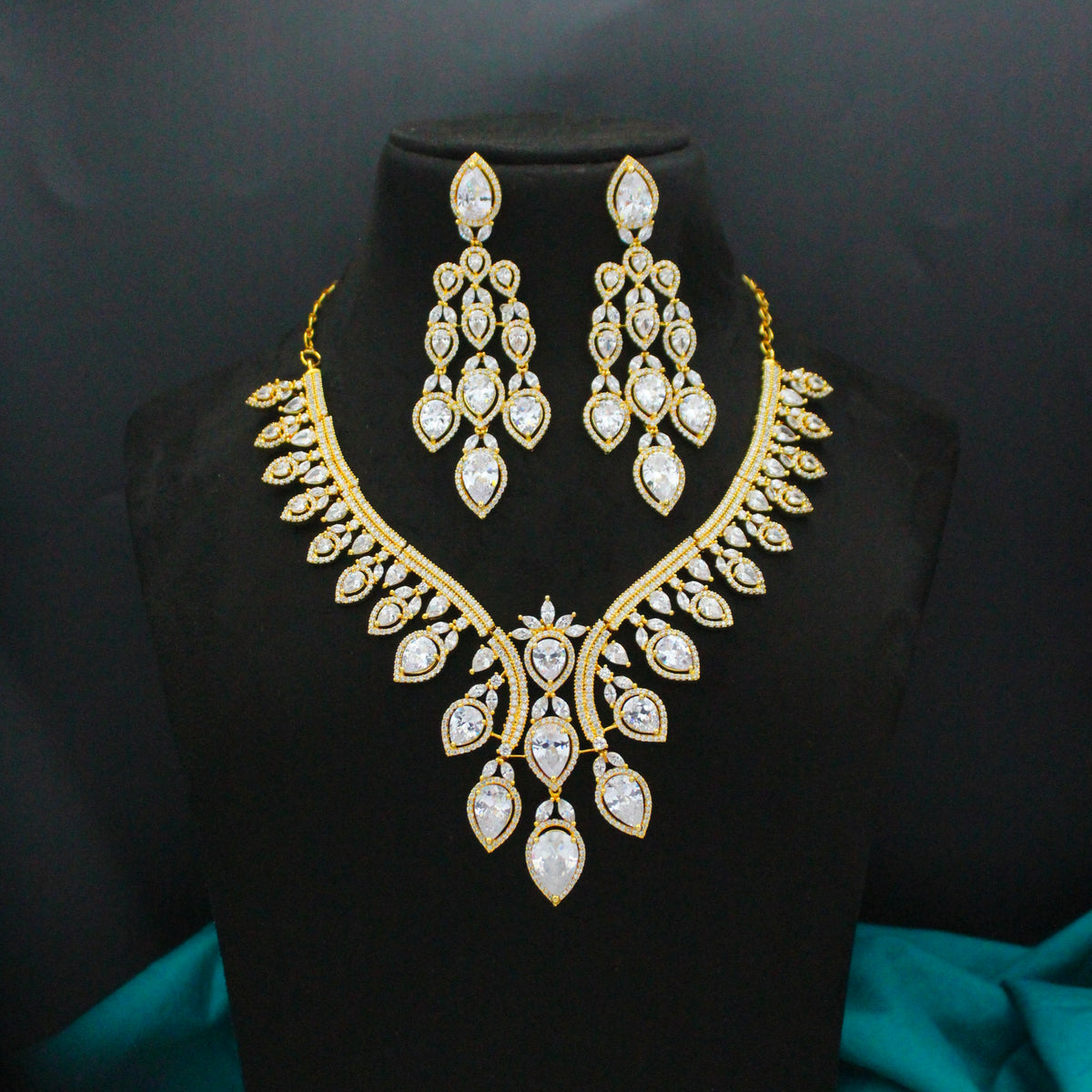 16241 CZ Fancy Short Necklace Set