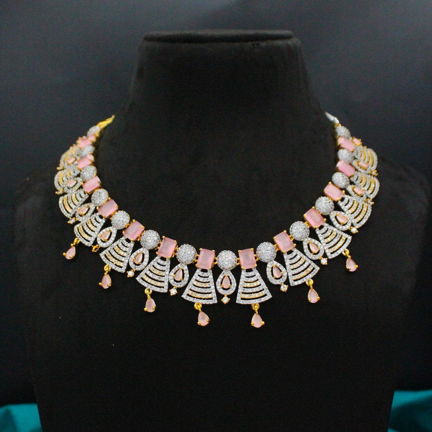 Diamond Look Light Pink Necklace Set SP-13377