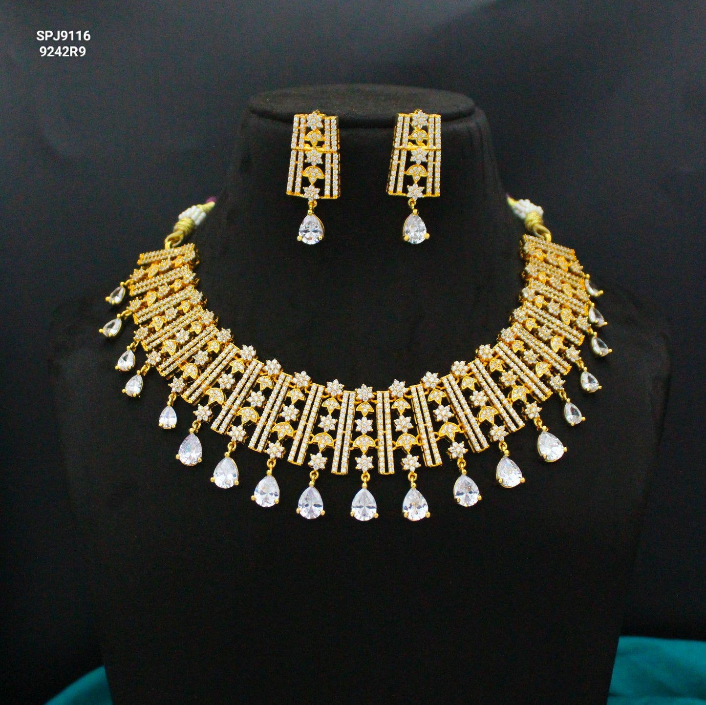 9116 cz full white short necklace