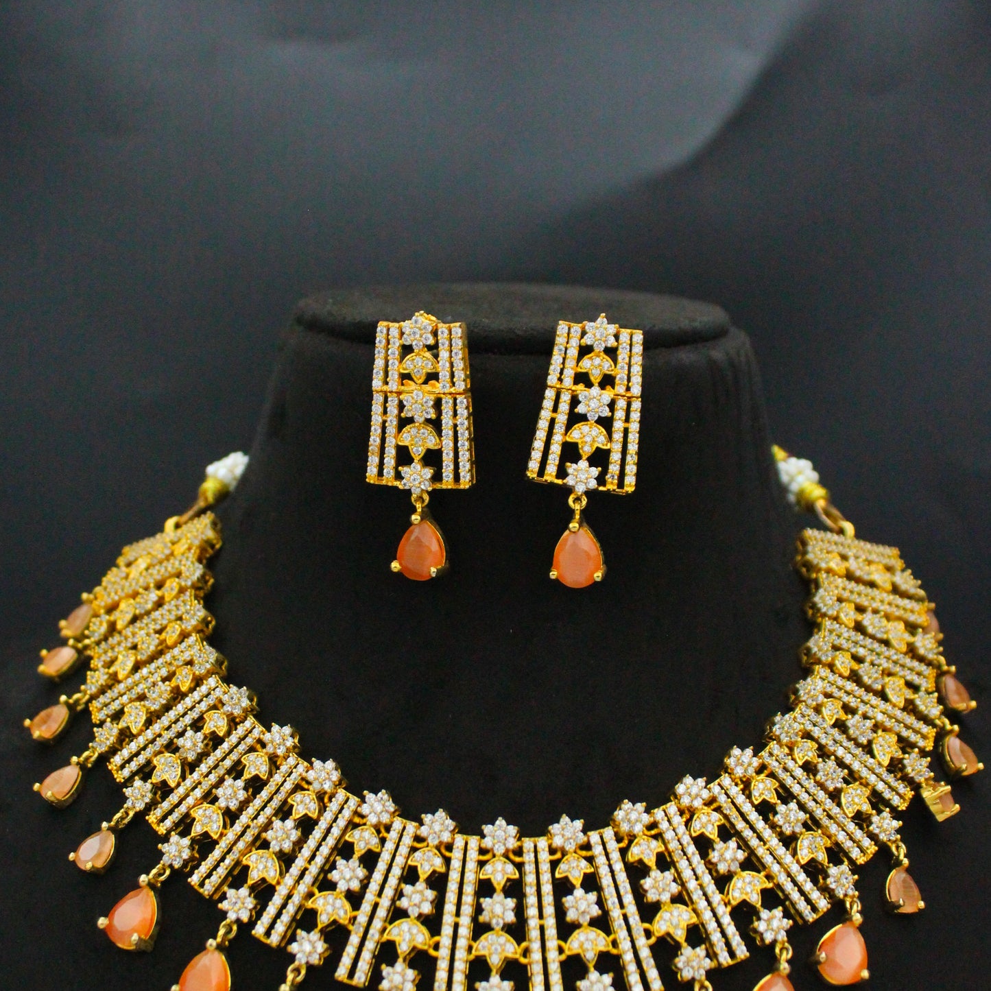 Gold Polish Orange Stone Short Necklace Set SP-9124