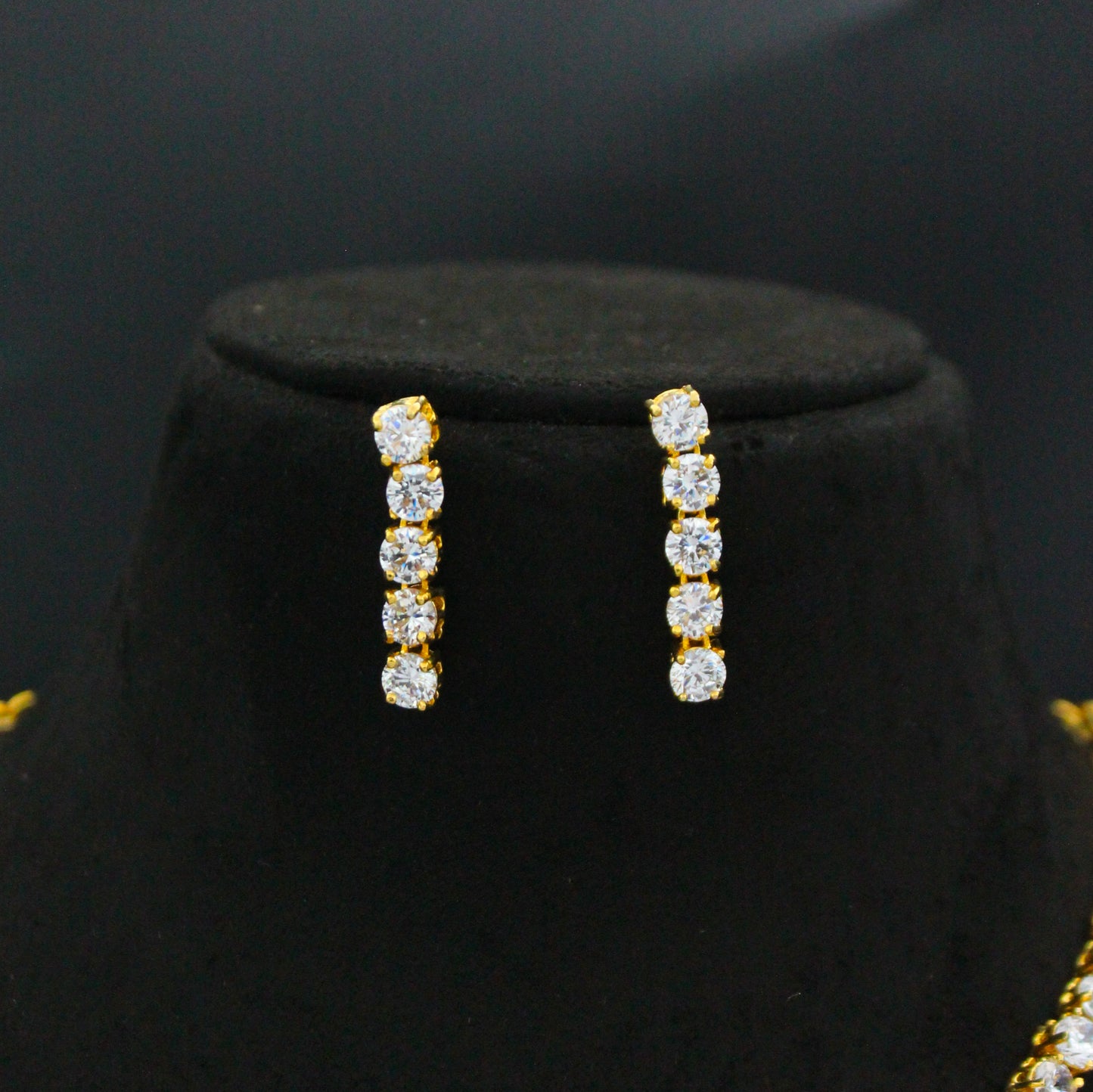 40422 CZ Single Line Short Necklace Set