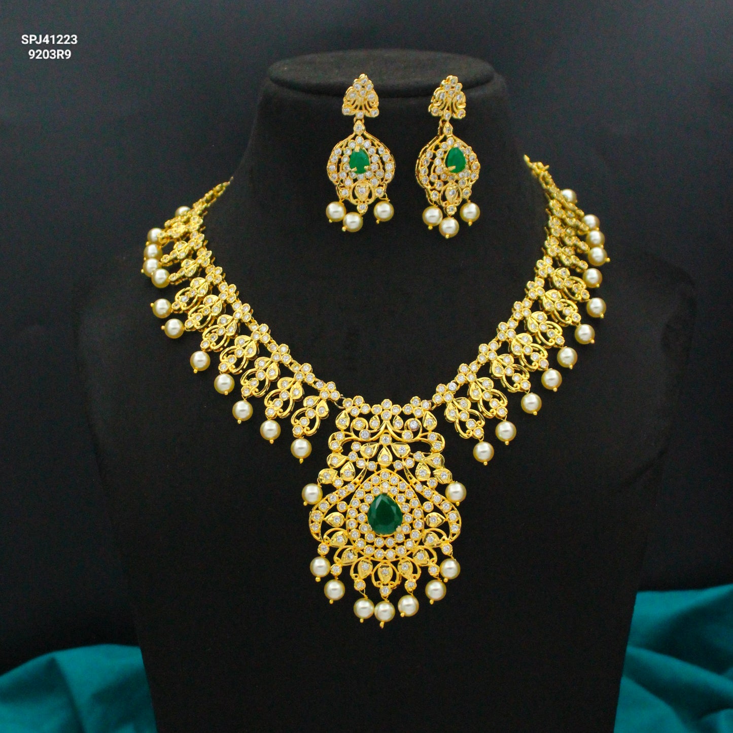 41223 CZ Uncut Stone Necklace Set Green