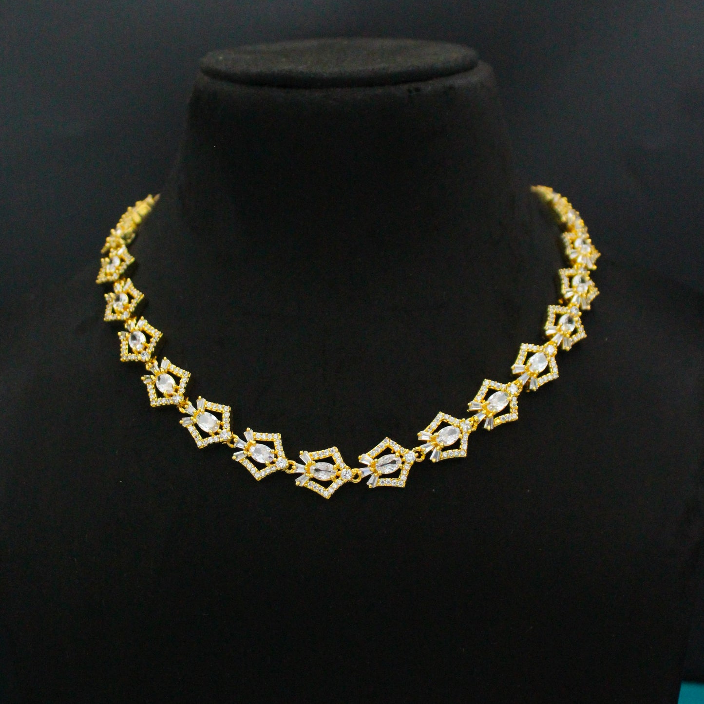 16236 CZ Square Shape White Necklace Set