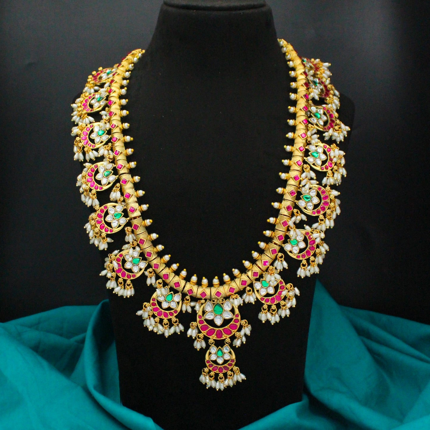 Jadau Guttapusalu Long Necklace – 42579