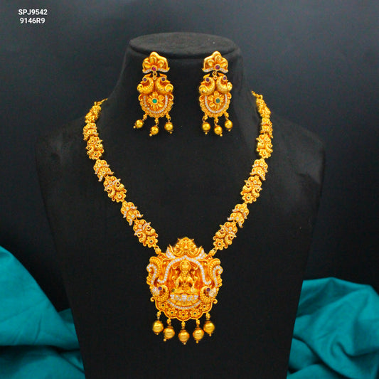 9542 Lakshmi matte finishing short necklace with golden balls