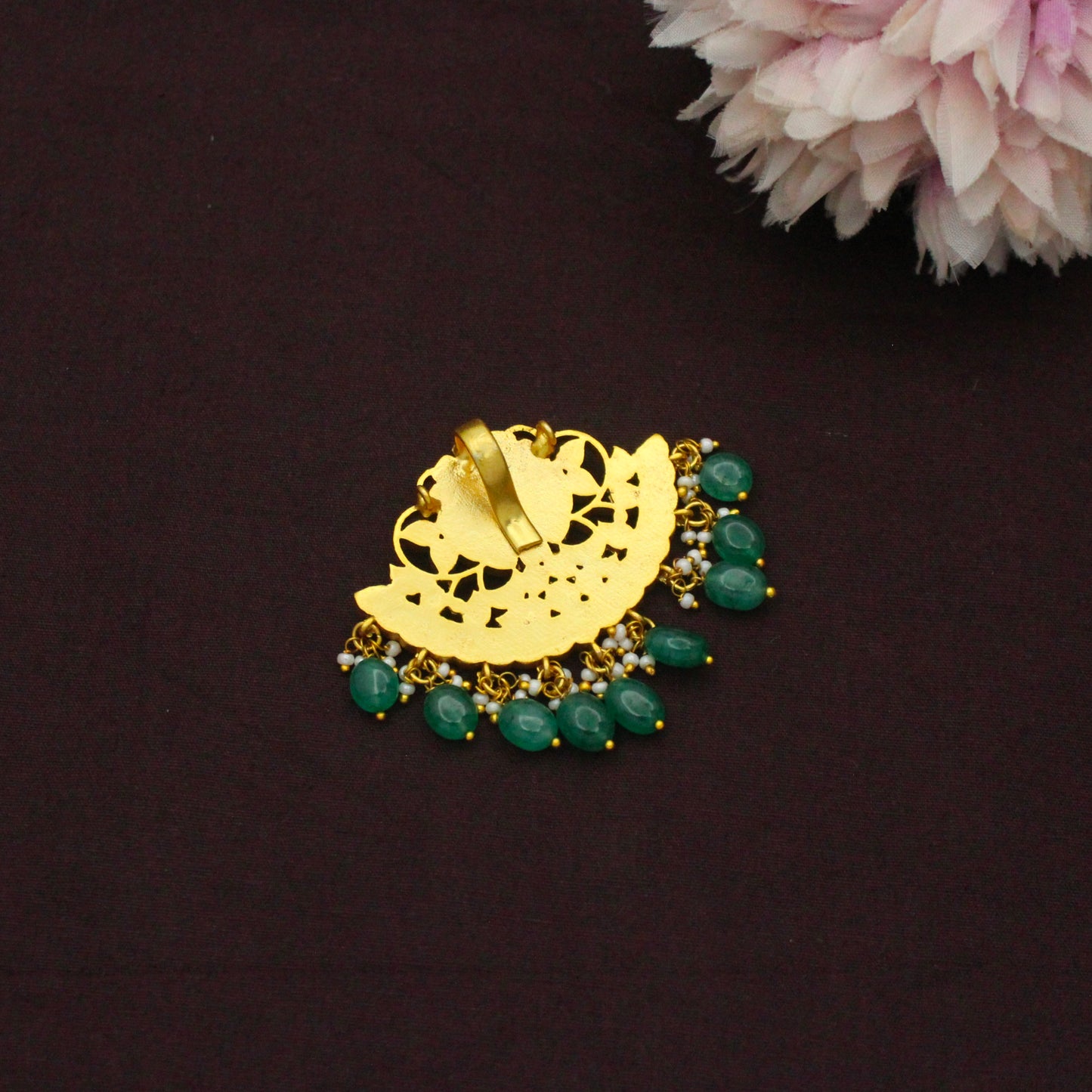 42642 Jadau Multi Stone Pendant