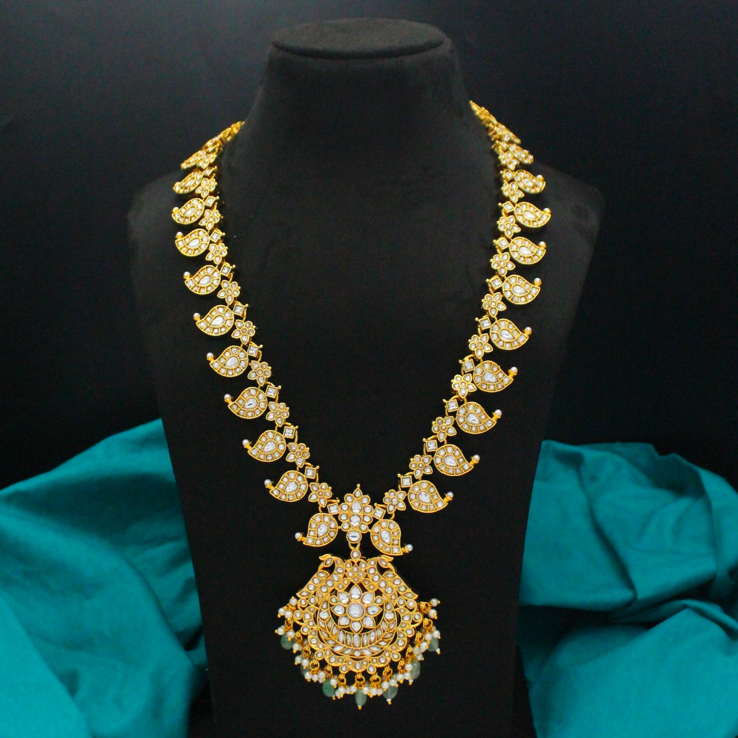 42658 Jadau Mango 2 In 1 Long Necklace Set With Push Back Earrings