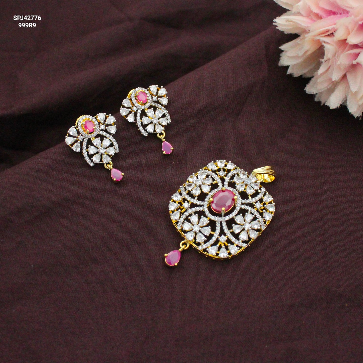 42776 Diamond Look Red Flower Design Pendant Set