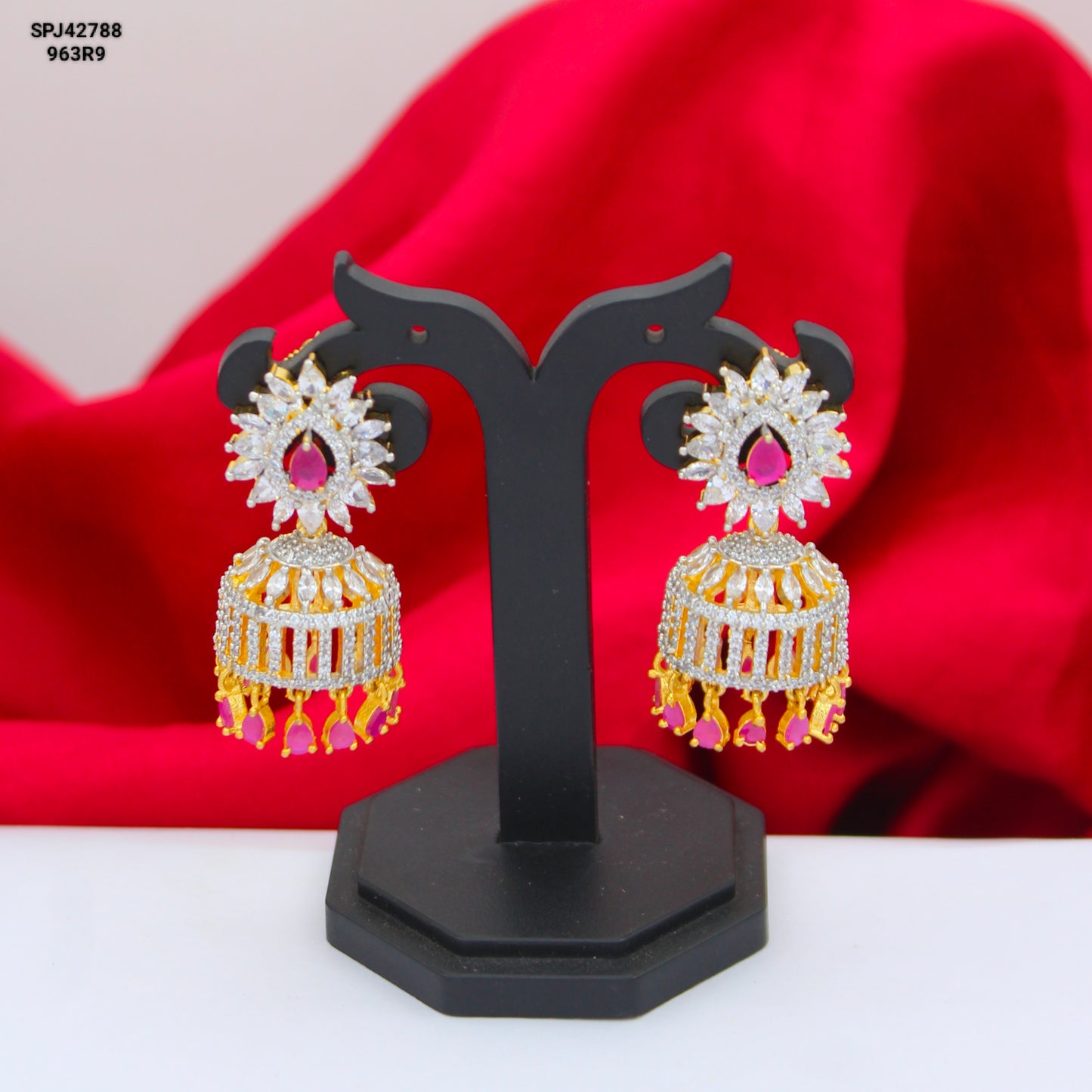42788 GJ Jhumki Red