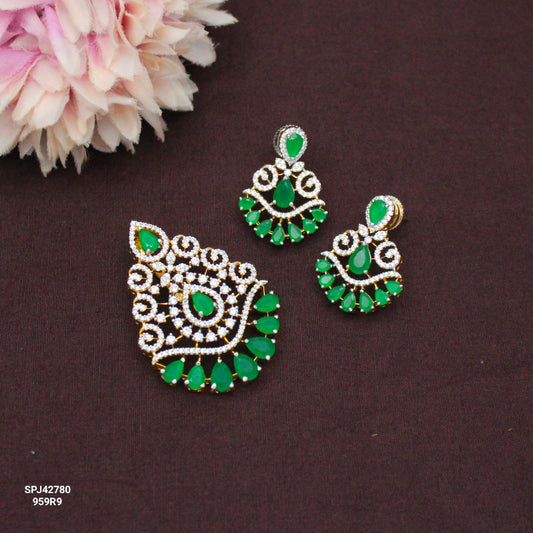 42780 GJ Pendant Set Green With Openable Hook