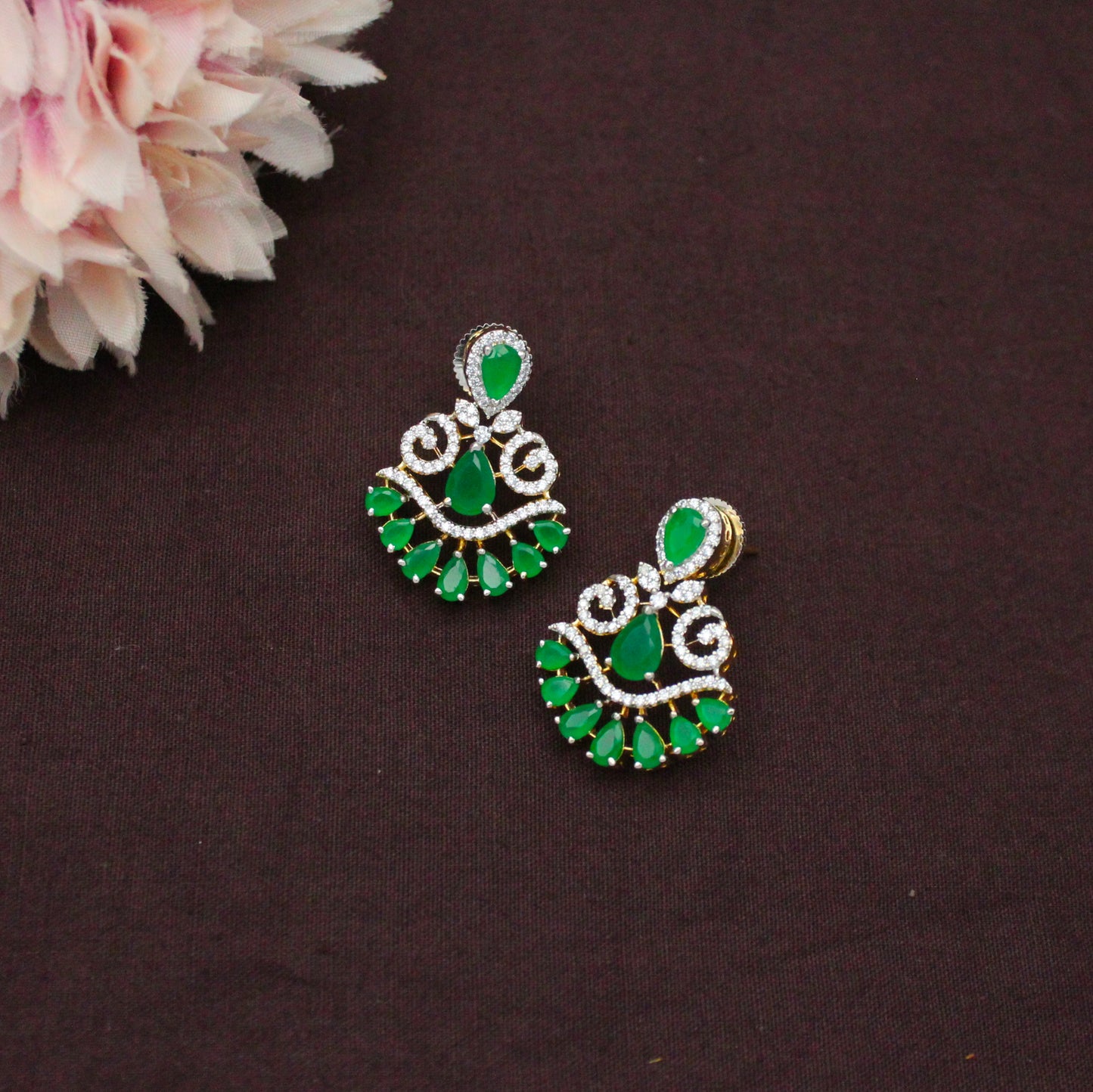42780 GJ Pendant Set Green With Openable Hook