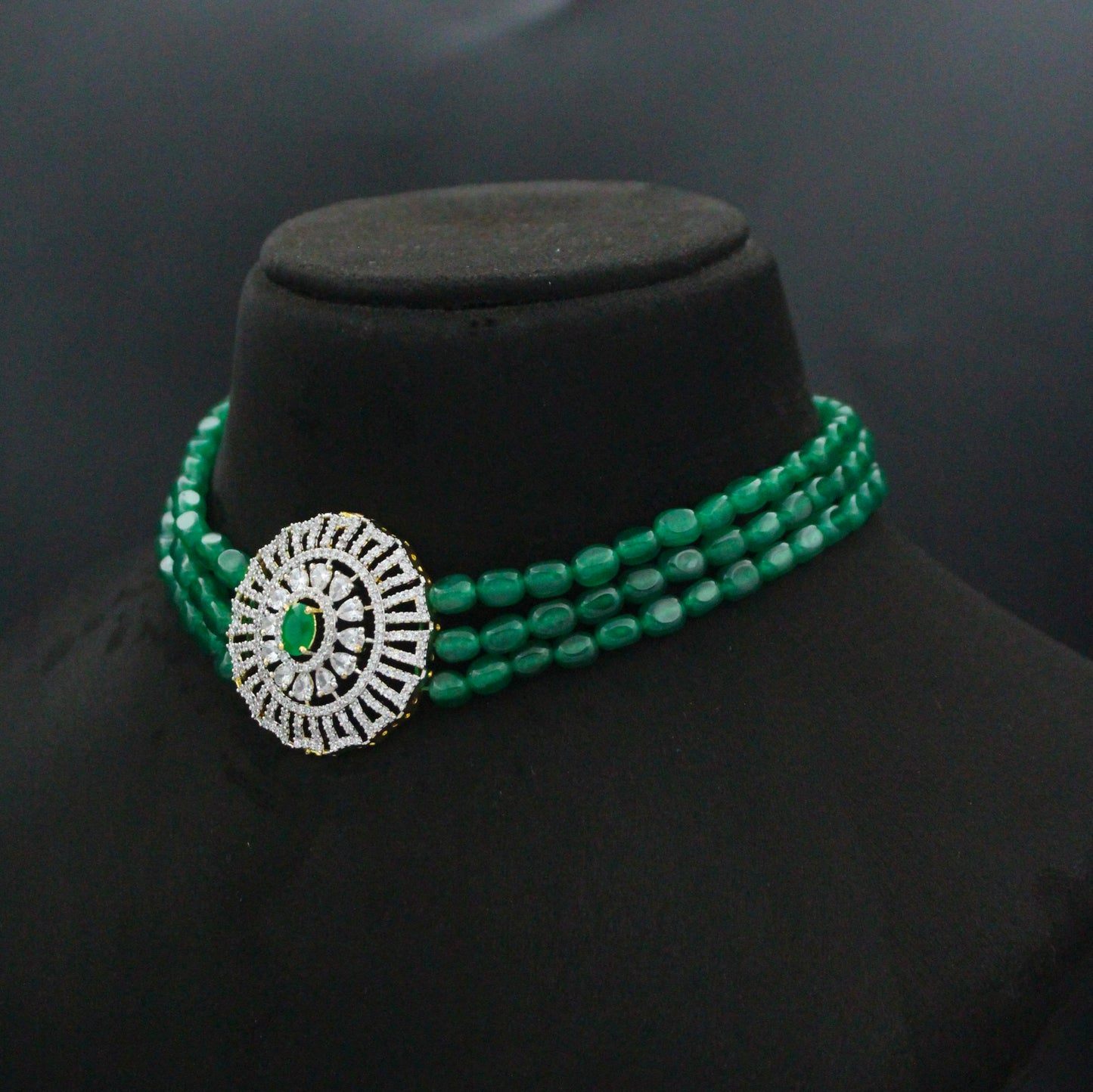42808 3 Lines Green Beads Choker With GJ Green Pendant Set