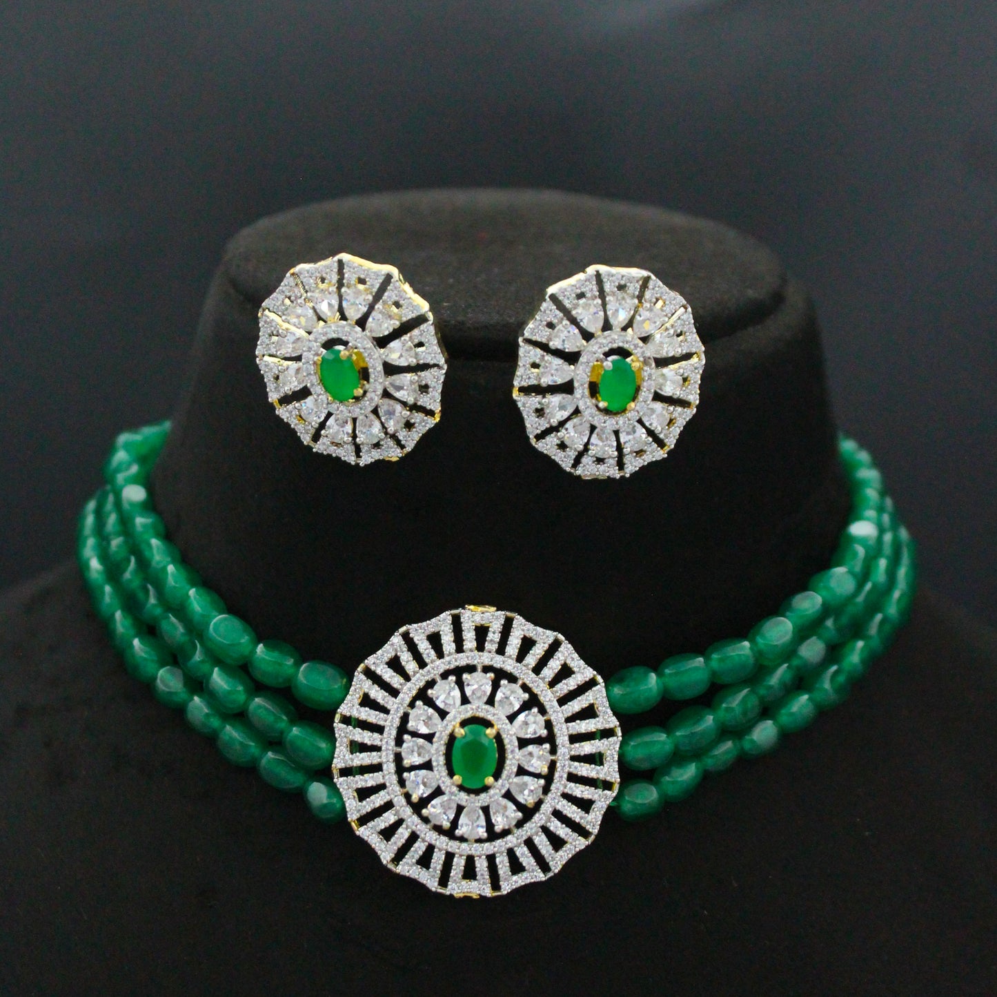 42808 3 Lines Green Beads Choker With GJ Green Pendant Set