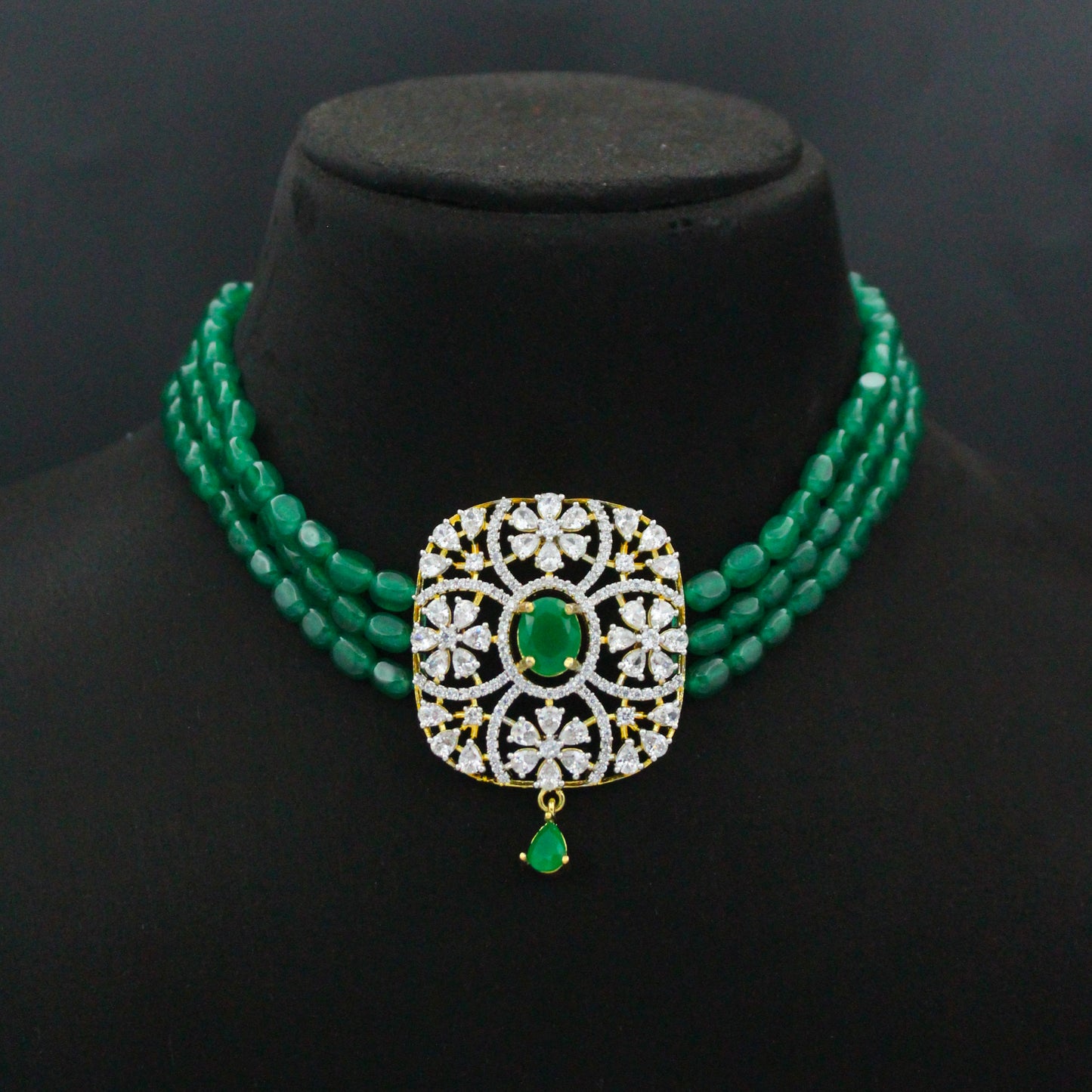 42806 3 Lines Green Beads Choker With GJ Pendant Set