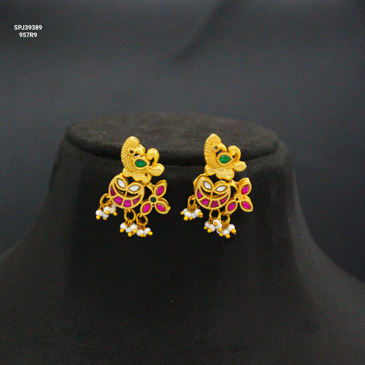 Jadau Kundan Peacock Small Studs with White Pearls & Screwback SP-39389