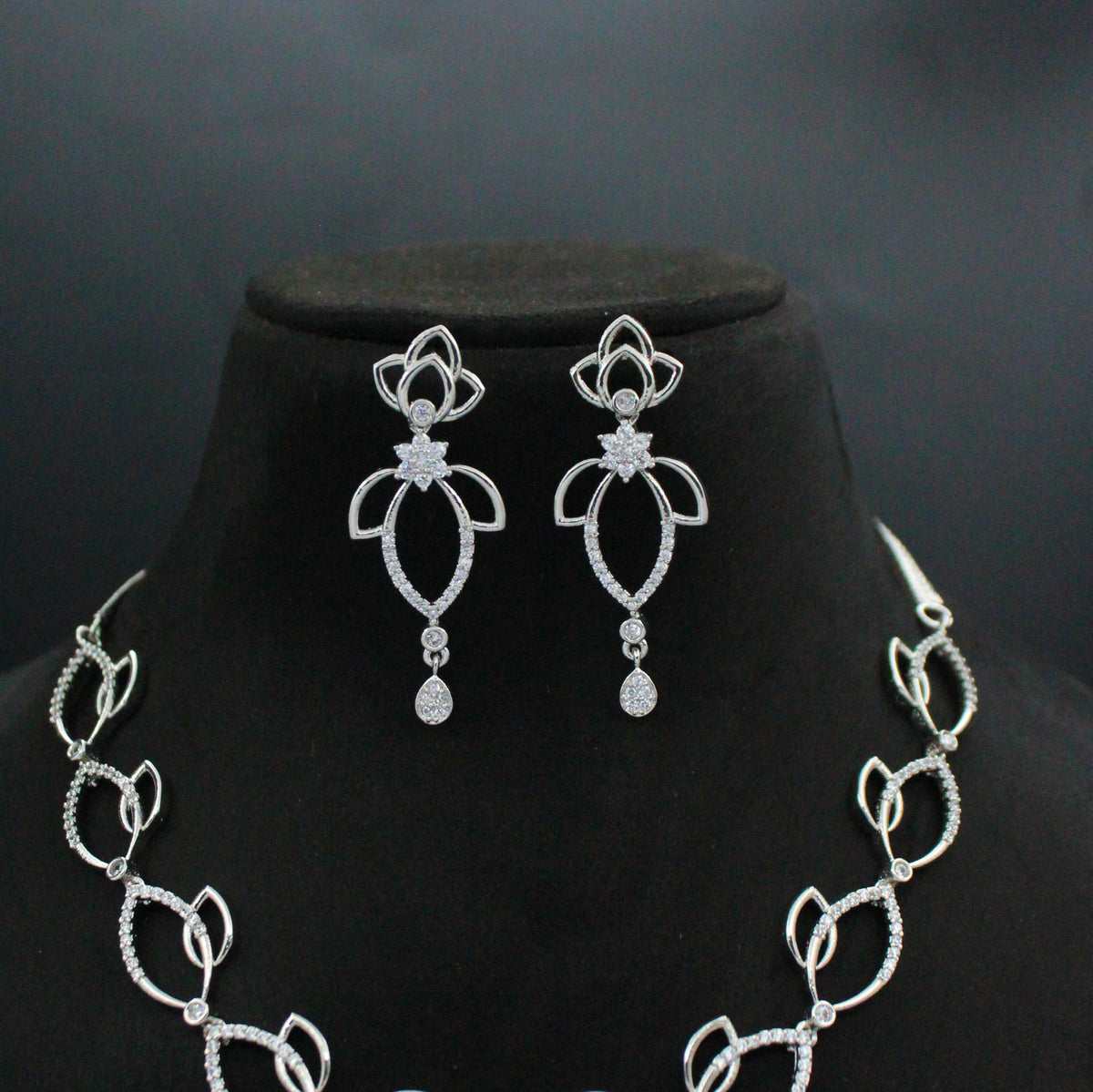 Platinum AD Floral Lightweight Necklace Set with Pushback Earrings SP-1372