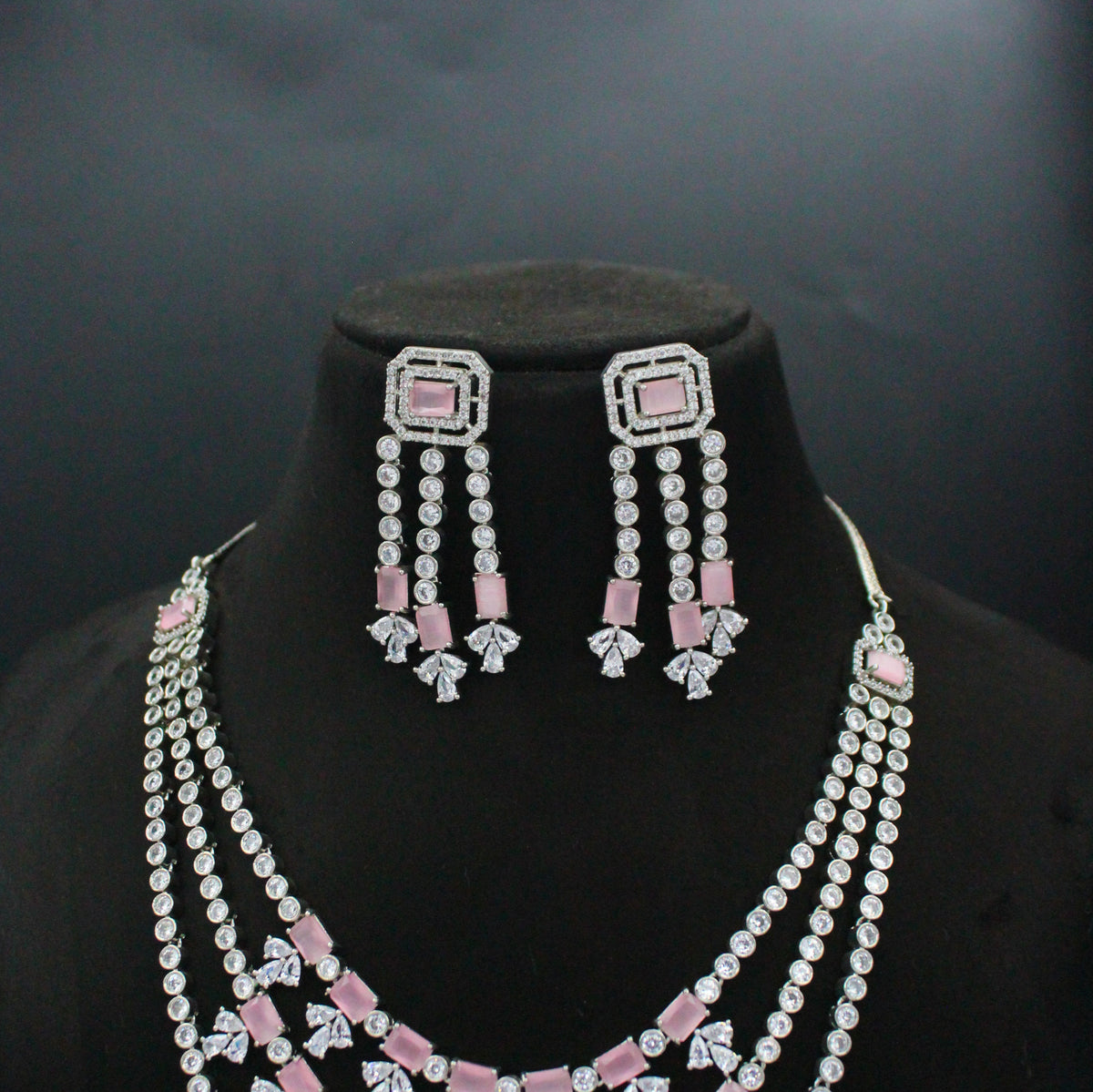 Platinum Mint Pink 3-Layer Necklace Set with Pushback Earrings SP-13151