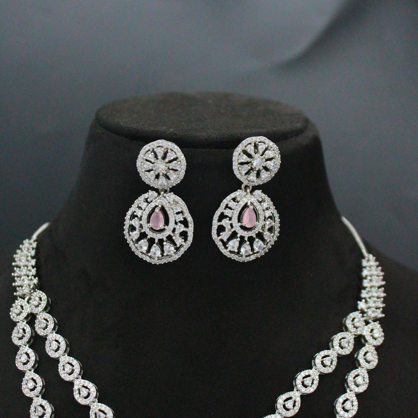 Platinum Mint Pink Short Necklace Set with Pushback Earrings SP-38865