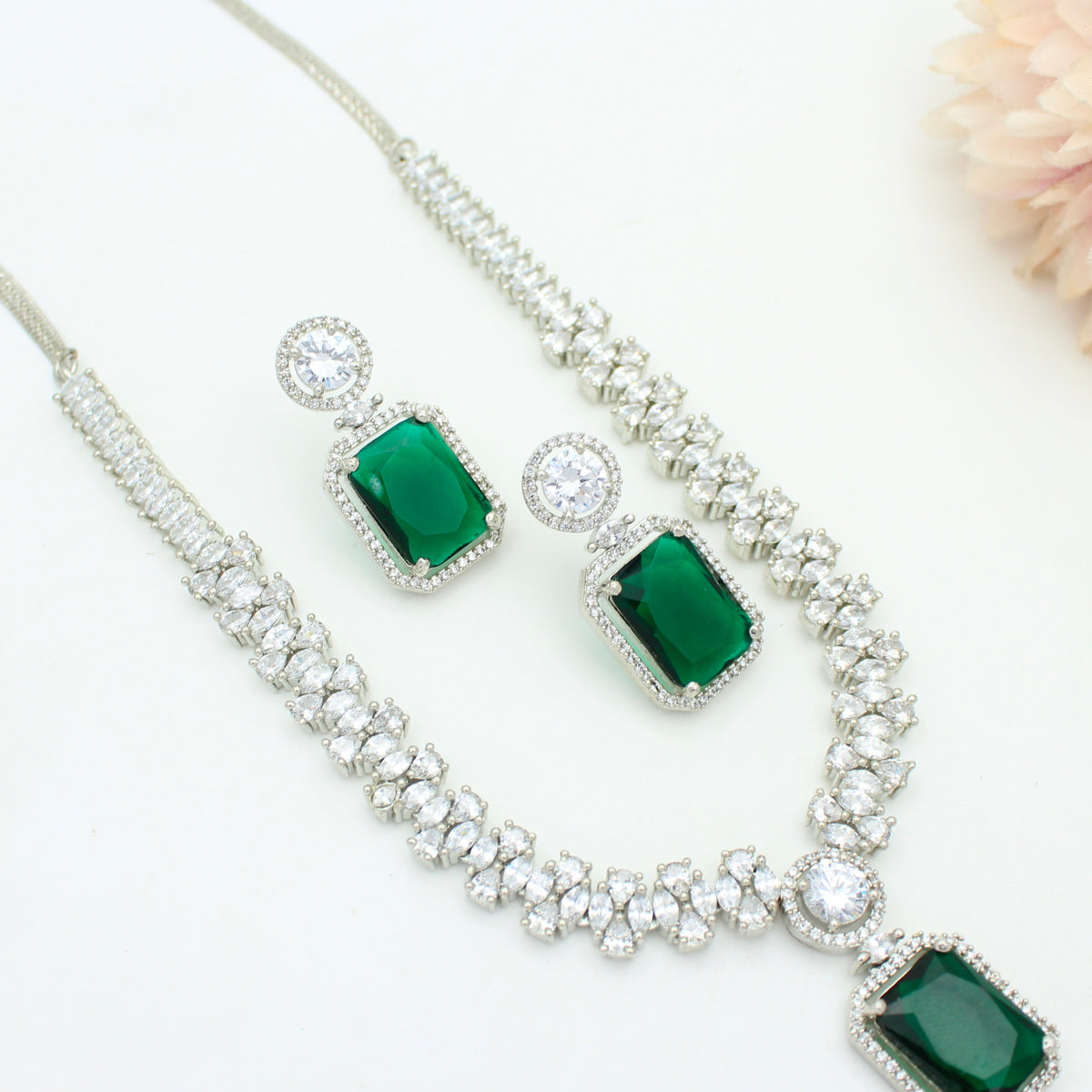 Platinum Dark Green Square Stone Short Necklace SP-21926