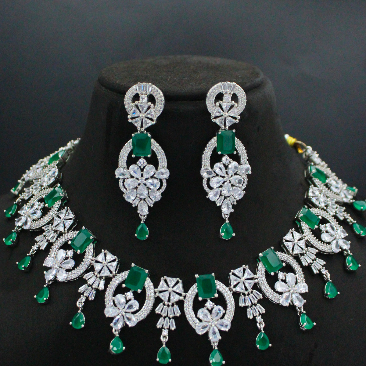 Platinum Dark Green Short Necklace Set with Earrings, Maang Tikka & Finger Ring SP-16520