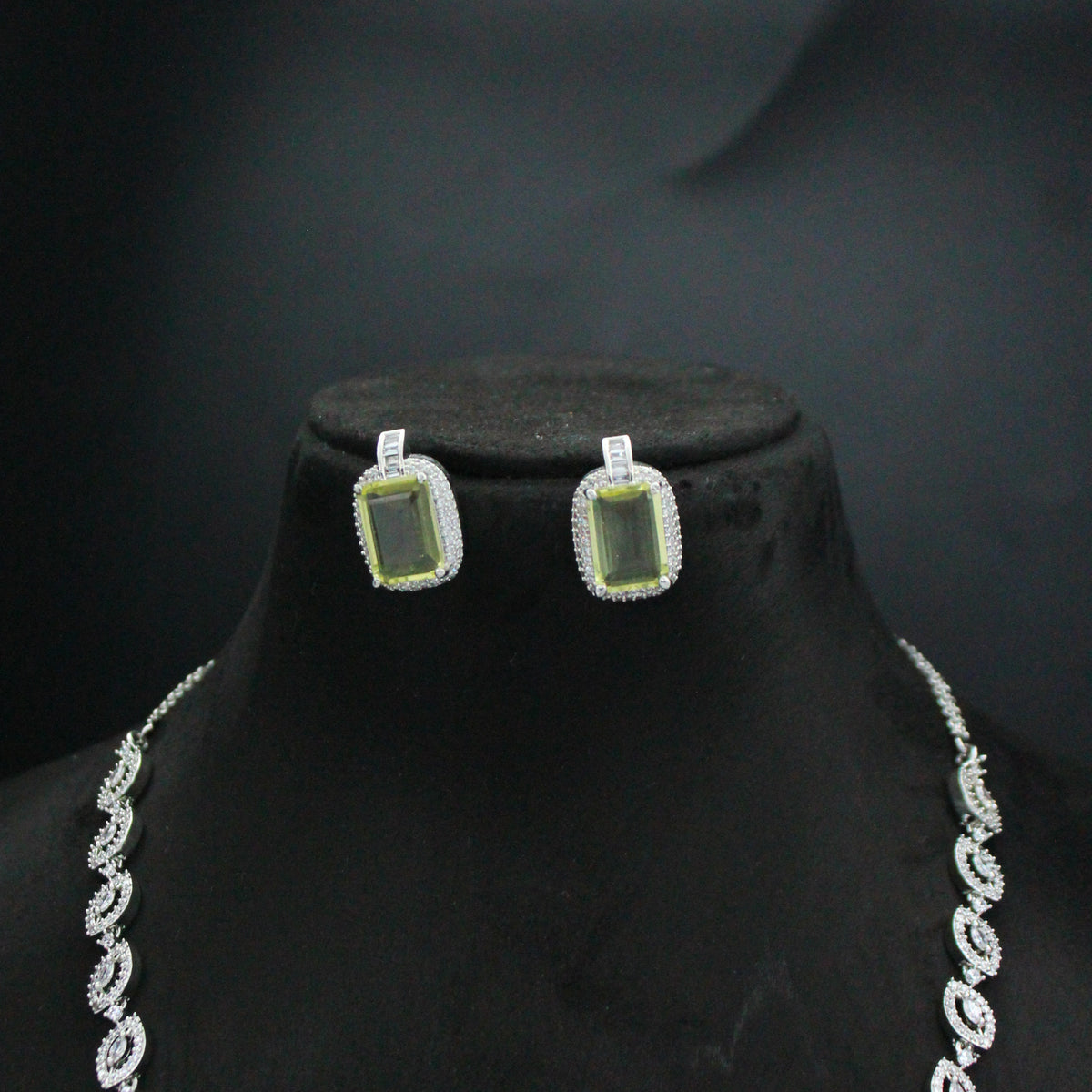 Platinum Parrot Green Square Stone Necklace SP-26863